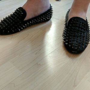 SPIKES! Cool shoes size 7